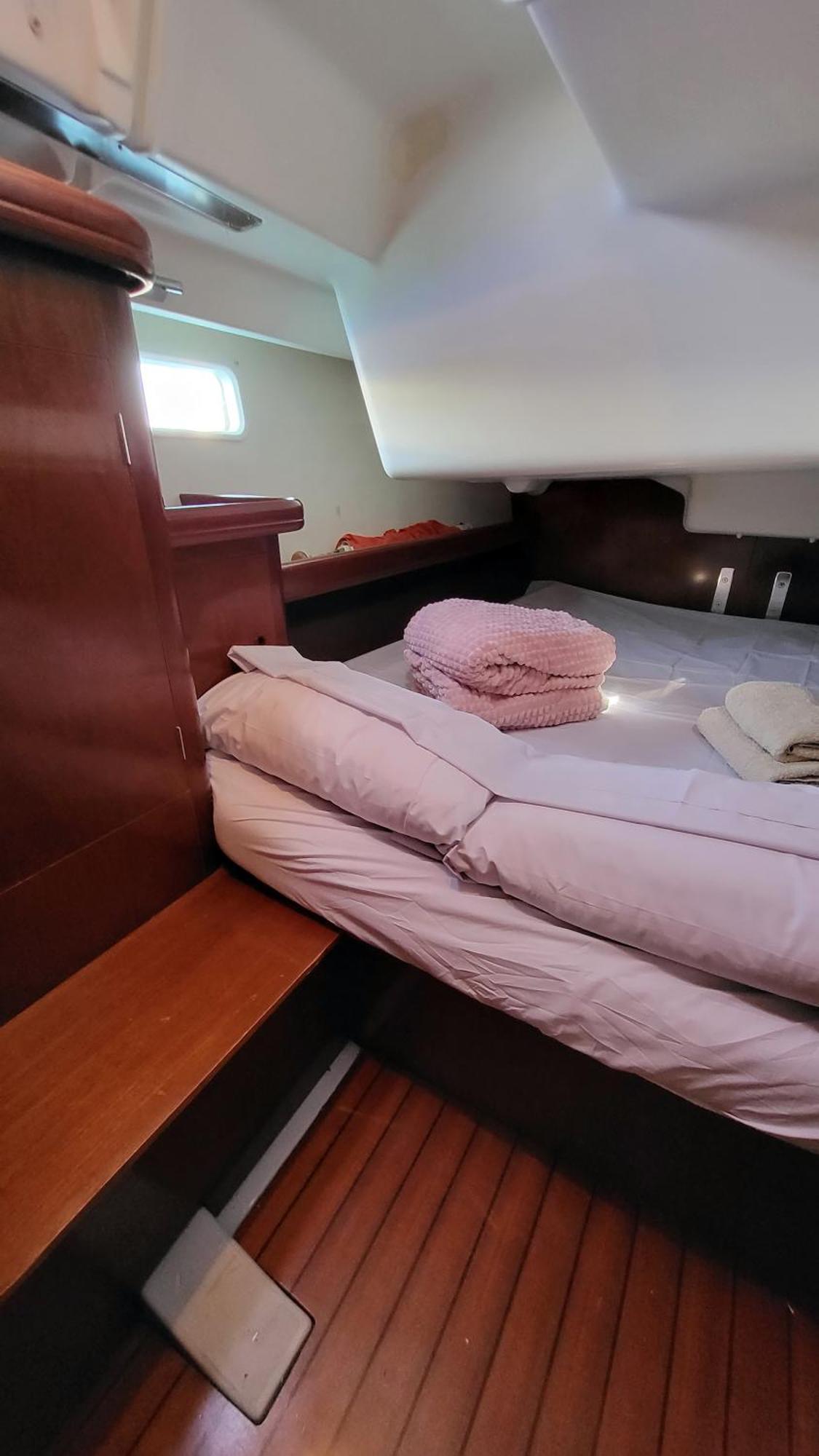 Yacht Oceanis Clipper 호텔 라스 가예타스 외부 사진